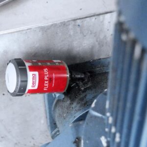 Perma FLEX PLUS 125 Lubricant dispenser with Mobil Unirex N2 - Image 4