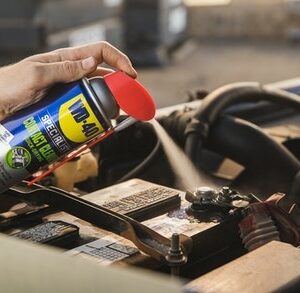 WD-40 Specialist Fast Drying Contact Cleaner 400ml Smart Straw spray - Image 6