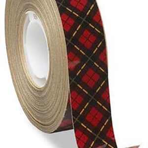 3M 926 Clear Double Sided Plastic Tape, 0.13mm Thick, 16.3 N/cm, PET Backing, 12mm x 33m - Image 1